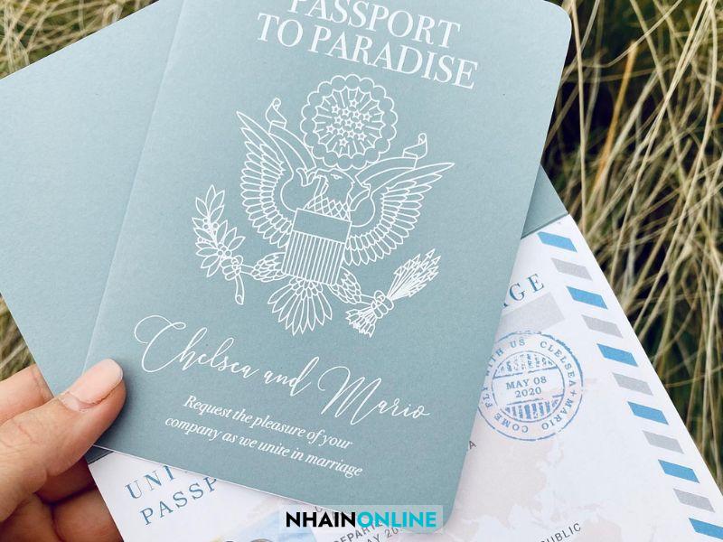 Thiệp cưới phong cách hộ chiếu ấn tượng